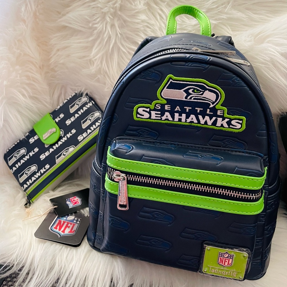 Seahawks loungefly